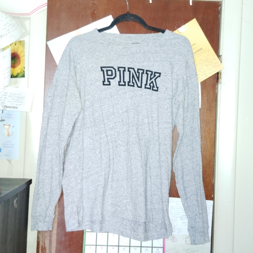 Victoria Secret PINK Grey Logo Long Sleeve Campus Tee - Medium